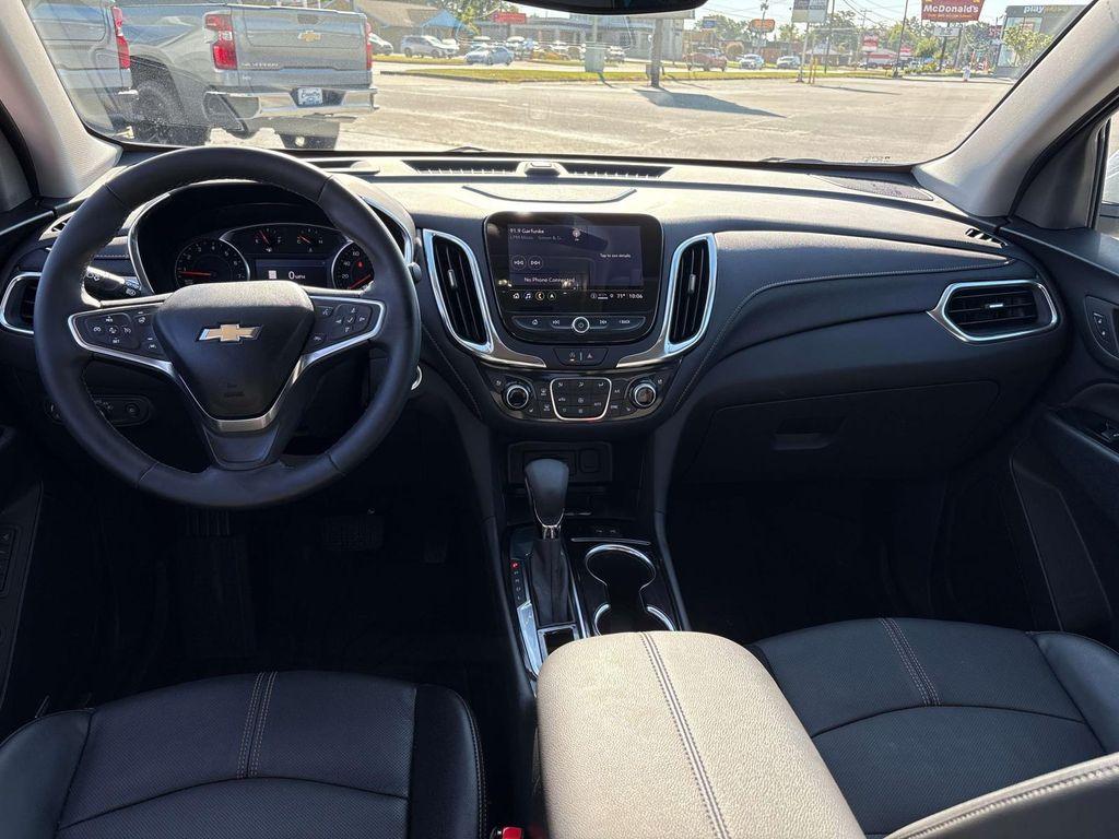 used 2024 Chevrolet Equinox car, priced at $28,495