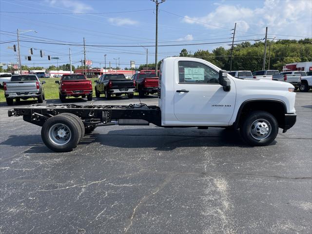 new 2025 Chevrolet Silverado 3500 car, priced at $51,793