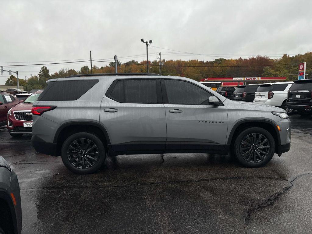 used 2023 Chevrolet Traverse car, priced at $42,995