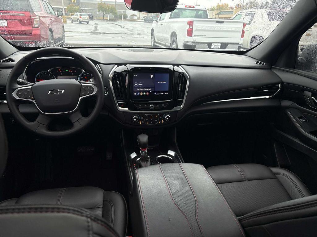 used 2023 Chevrolet Traverse car, priced at $42,995