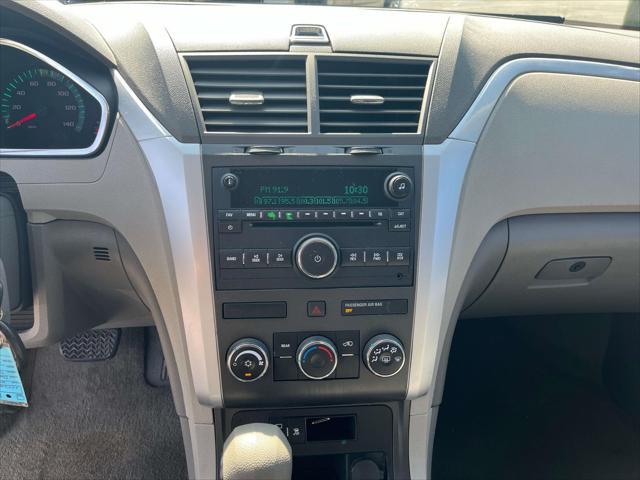 used 2011 Chevrolet Traverse car, priced at $4,995