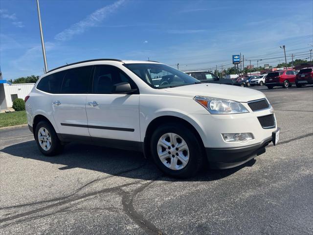 used 2011 Chevrolet Traverse car, priced at $4,995