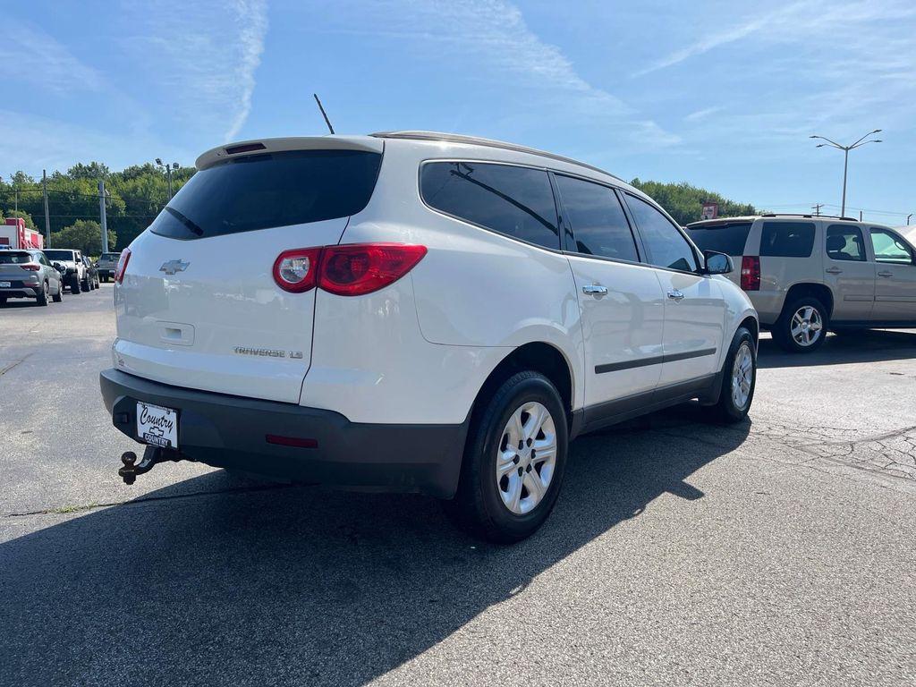 used 2011 Chevrolet Traverse car, priced at $4,995