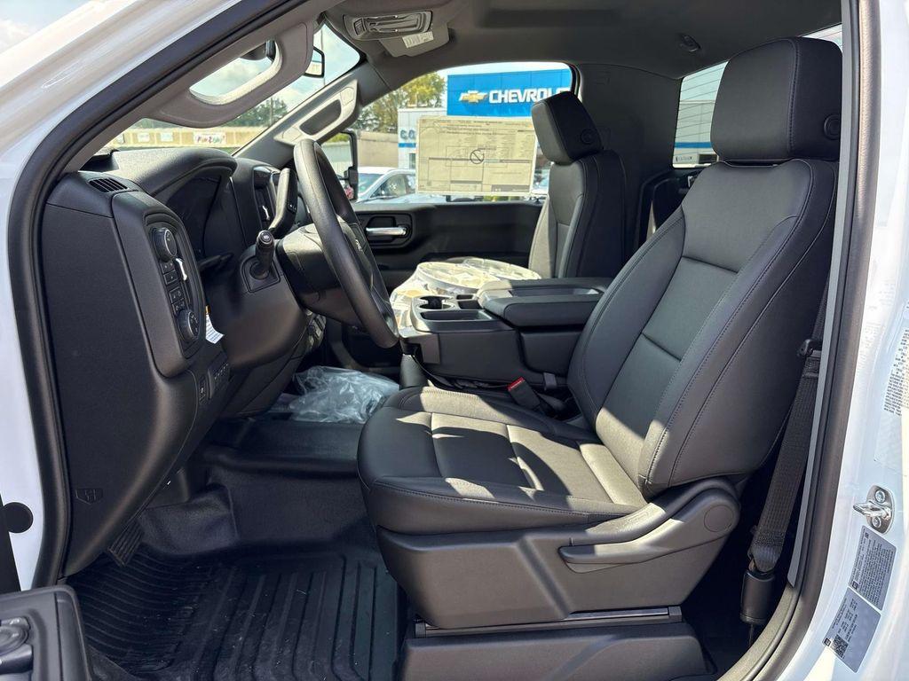 new 2025 Chevrolet Silverado 3500 car, priced at $63,537