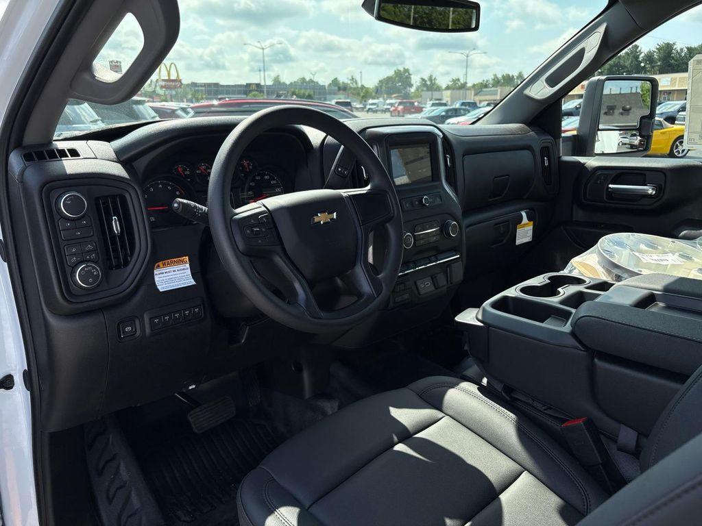 new 2025 Chevrolet Silverado 3500 car, priced at $63,537