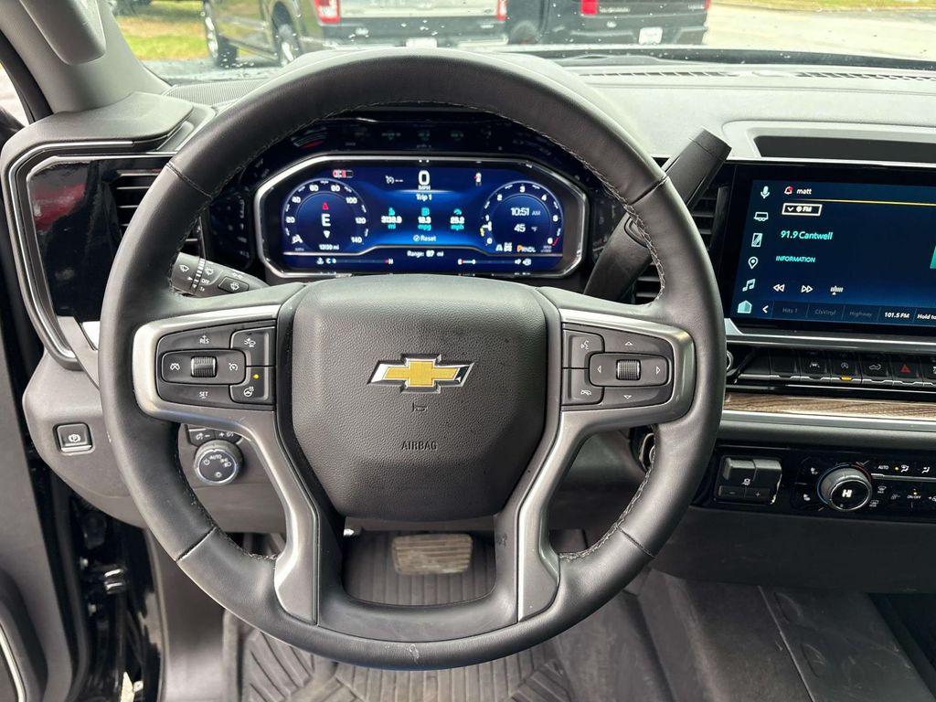 used 2025 Chevrolet Silverado 1500 car