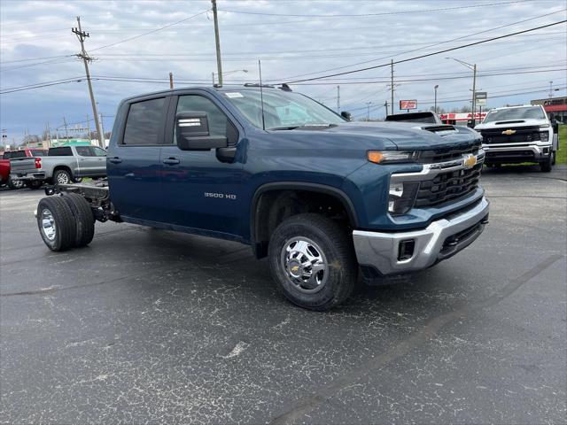 new 2025 Chevrolet Silverado 3500 car, priced at $69,793