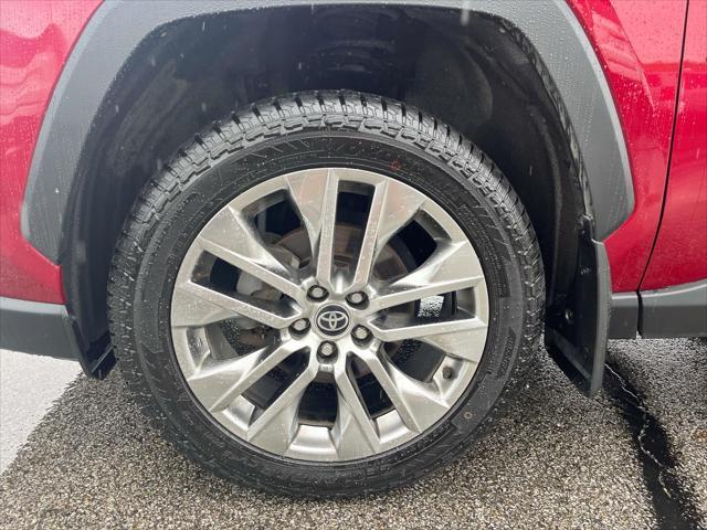 used 2021 Toyota RAV4 car, priced at $28,995