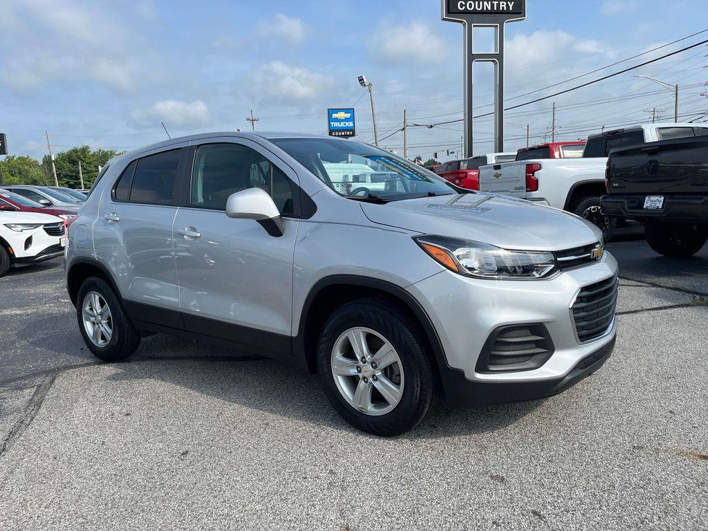 used 2022 Chevrolet Trax car, priced at $20,995