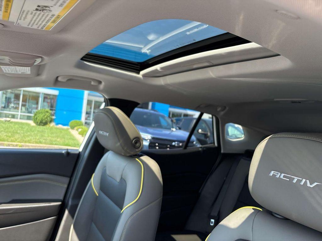 new 2025 Chevrolet Trax car, priced at $27,200