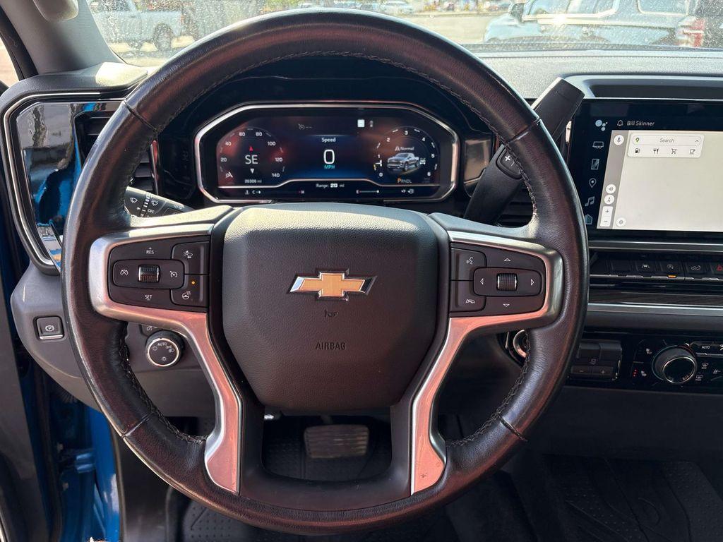 used 2022 Chevrolet Silverado 1500 car, priced at $43,995