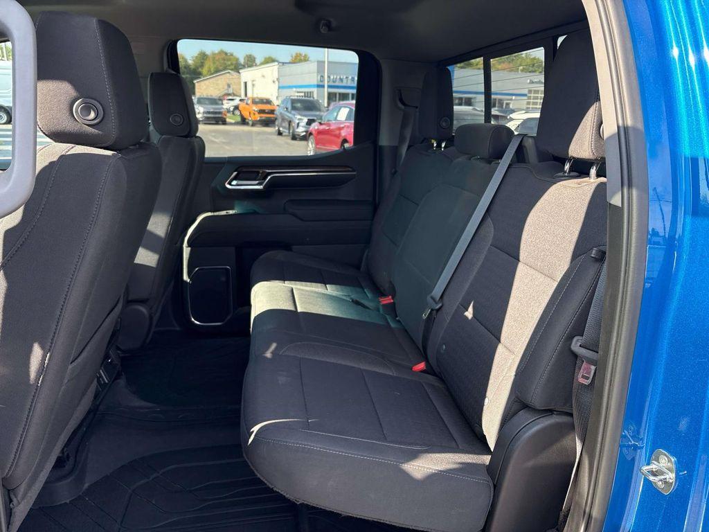 used 2022 Chevrolet Silverado 1500 car, priced at $43,995