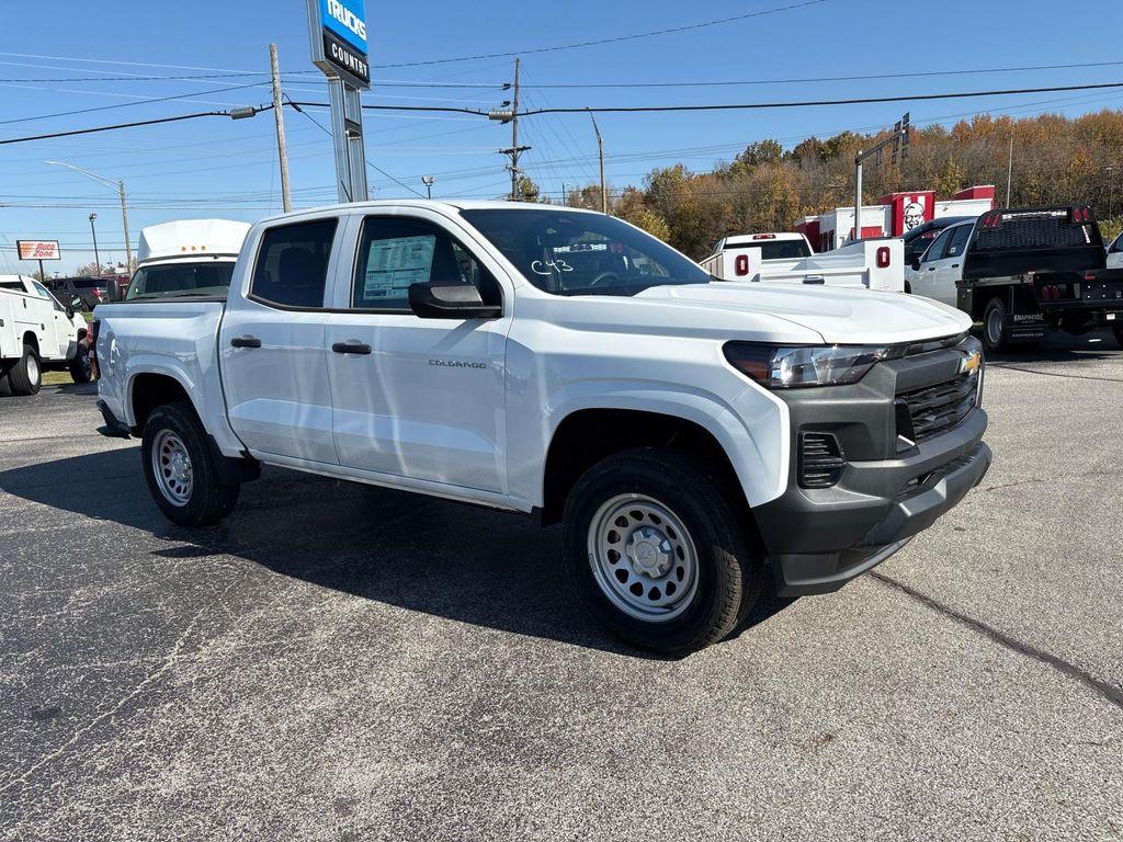 new 2026 Chevrolet Colorado car, priced at $33,400