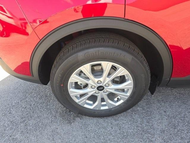 new 2025 Ford Escape car, priced at $33,550