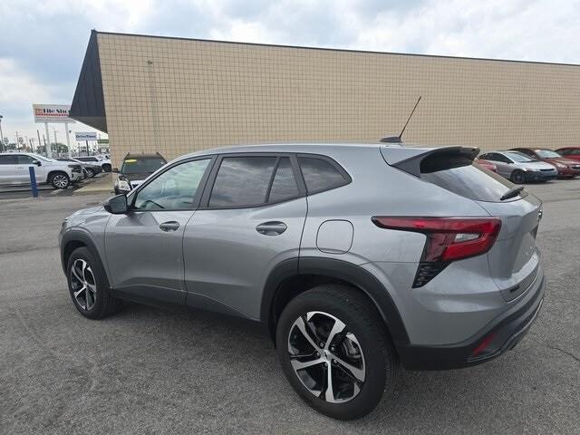 used 2024 Chevrolet Trax car, priced at $23,400