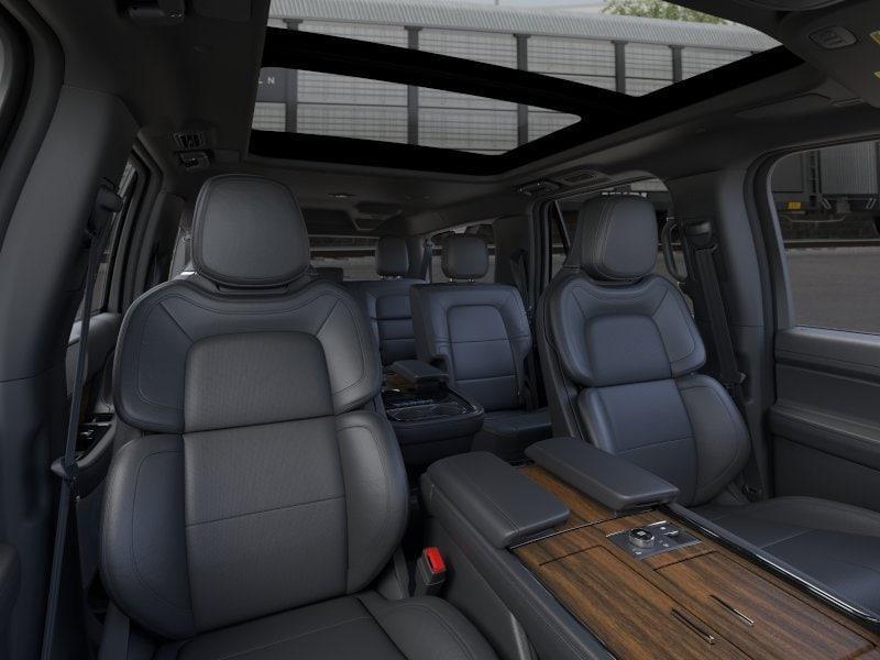 new 2024 Lincoln Navigator L car, priced at $109,110