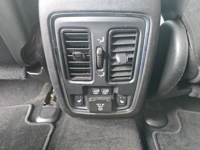 used 2015 Jeep Grand Cherokee car, priced at $12,999