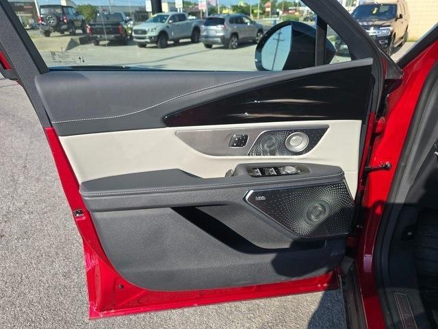 new 2025 Lincoln Nautilus car, priced at $72,375