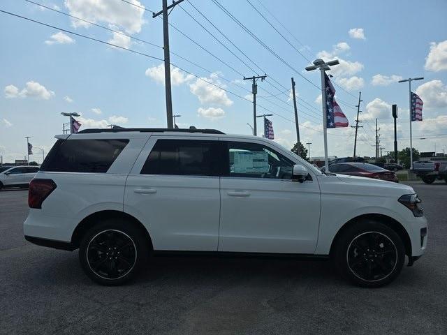 new 2024 Ford Expedition car, priced at $73,592