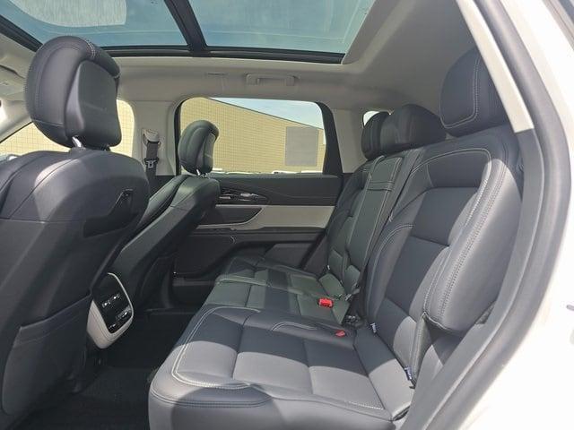 new 2025 Lincoln Nautilus car, priced at $57,665