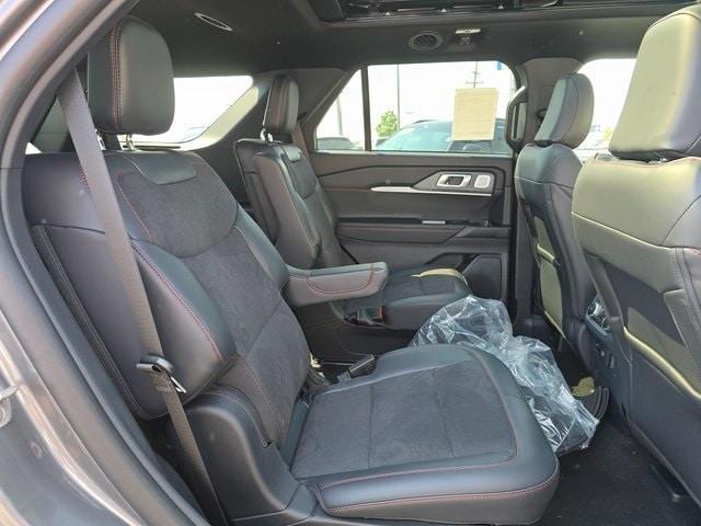 new 2025 Ford Explorer car, priced at $55,879