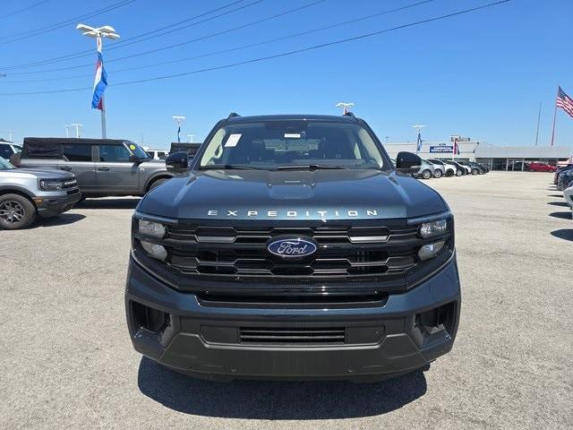new 2025 Ford Expedition car, priced at $71,474