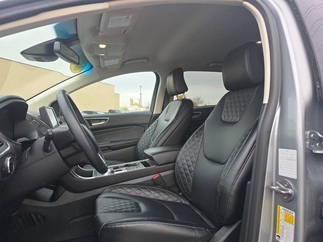 used 2023 Ford Edge car, priced at $29,900