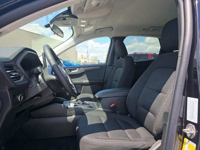 new 2025 Ford Escape car, priced at $33,615