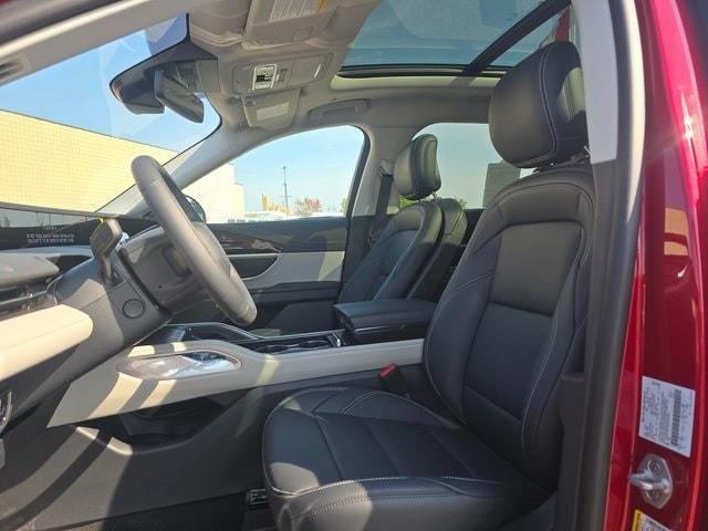 new 2025 Lincoln Nautilus car, priced at $64,715