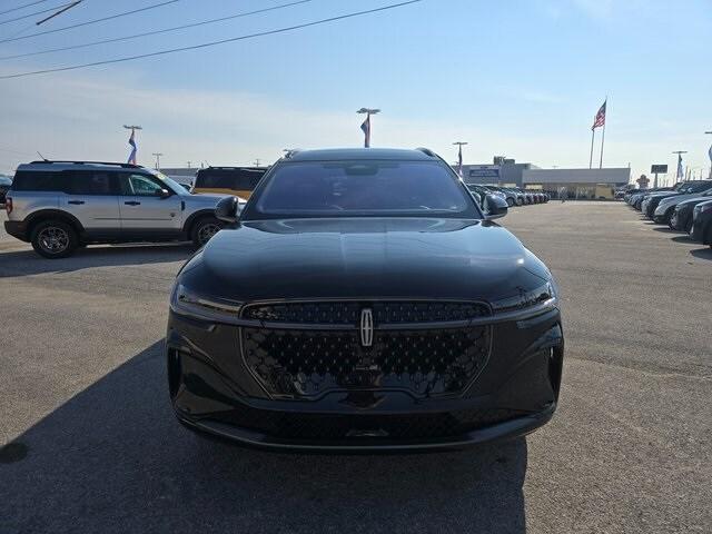 new 2025 Lincoln Nautilus car, priced at $72,625