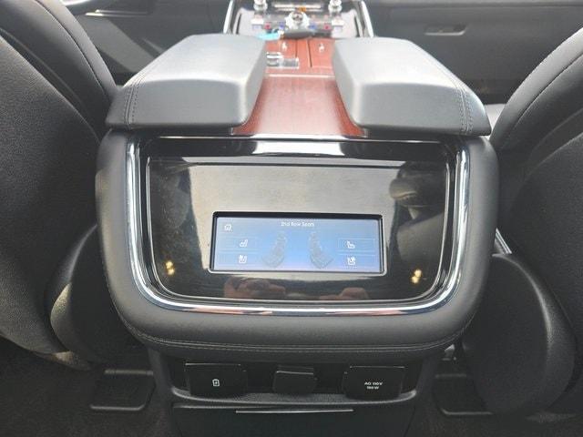 used 2023 Lincoln Navigator car, priced at $65,999