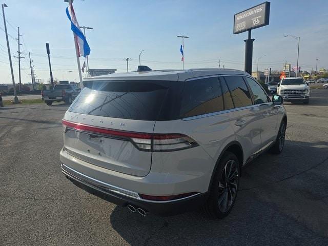 new 2025 Lincoln Aviator car, priced at $77,595