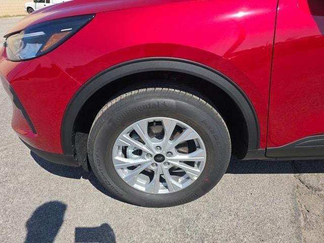 new 2025 Ford Escape car, priced at $30,012