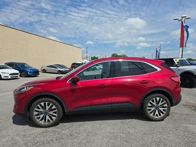 used 2022 Ford Escape car, priced at $27,000