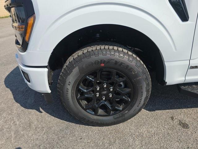 new 2025 Ford F-150 car, priced at $53,444