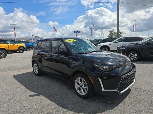 used 2024 Kia Soul car, priced at $17,999