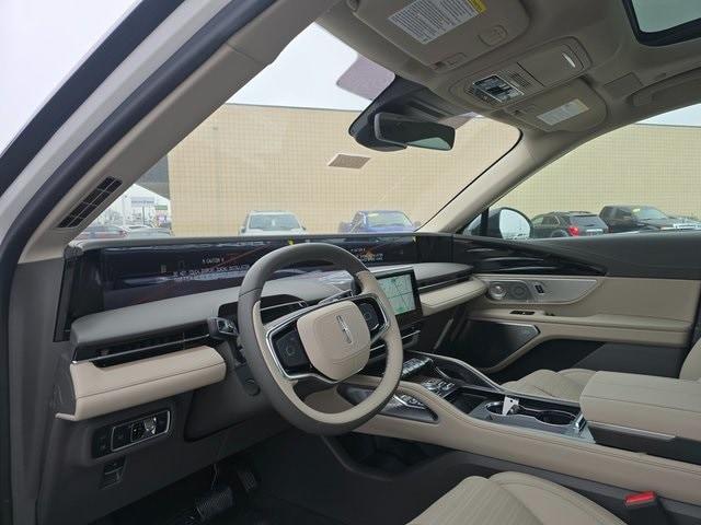 new 2025 Lincoln Nautilus car, priced at $69,555