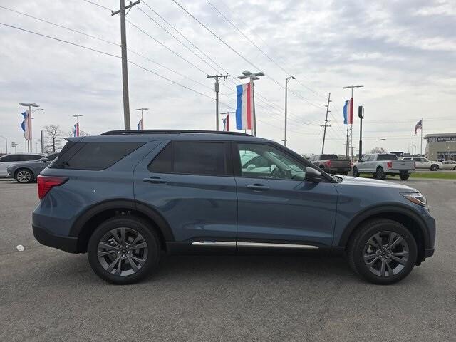 new 2025 Ford Explorer car, priced at $43,274