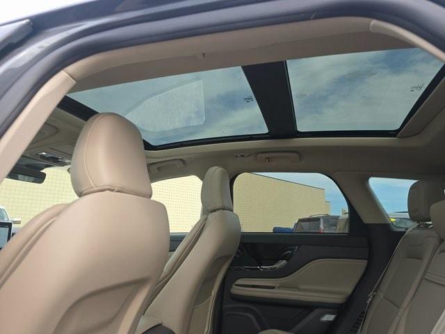 used 2022 Lincoln Corsair car, priced at $36,400