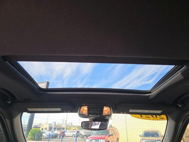 used 2021 Jeep Grand Cherokee car, priced at $25,900