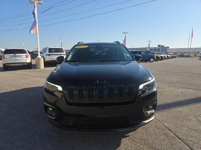 used 2019 Jeep Cherokee car, priced at $11,999