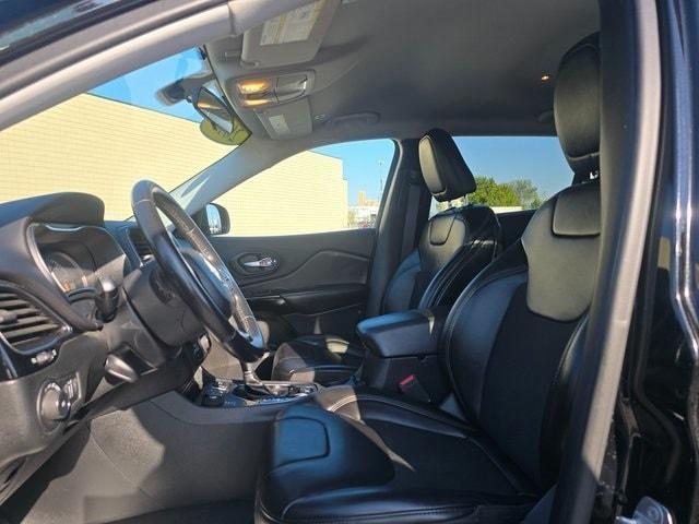 used 2019 Jeep Cherokee car, priced at $11,999