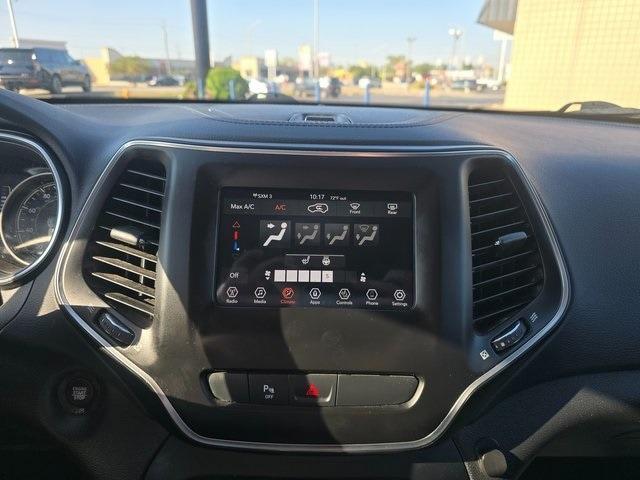 used 2019 Jeep Cherokee car, priced at $11,999