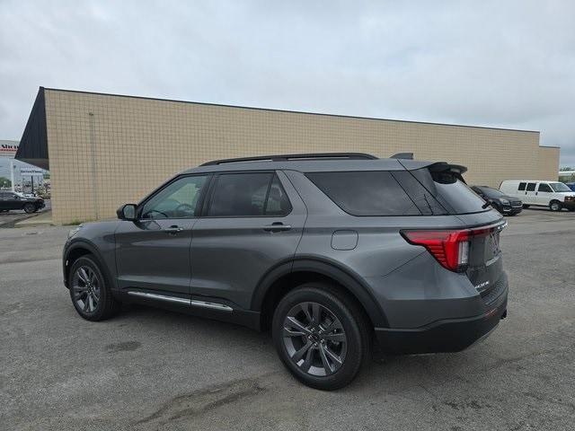 new 2025 Ford Explorer car, priced at $43,253