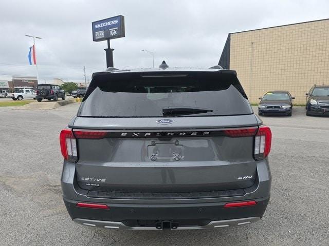 new 2025 Ford Explorer car, priced at $43,253