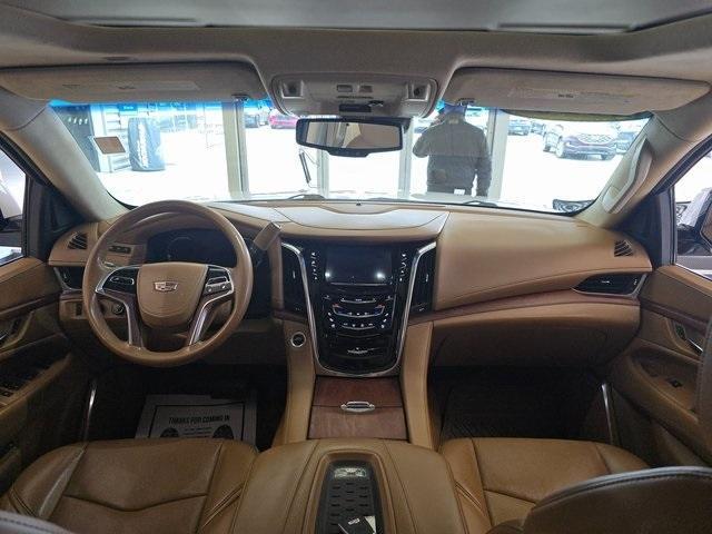 used 2016 Cadillac Escalade ESV car, priced at $27,100