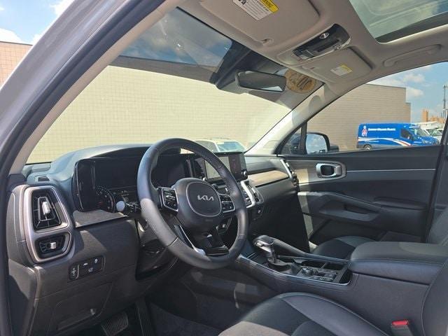 used 2023 Kia Sorento car, priced at $29,400