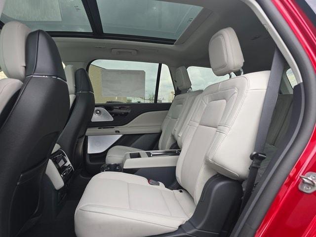new 2025 Lincoln Aviator car, priced at $74,155