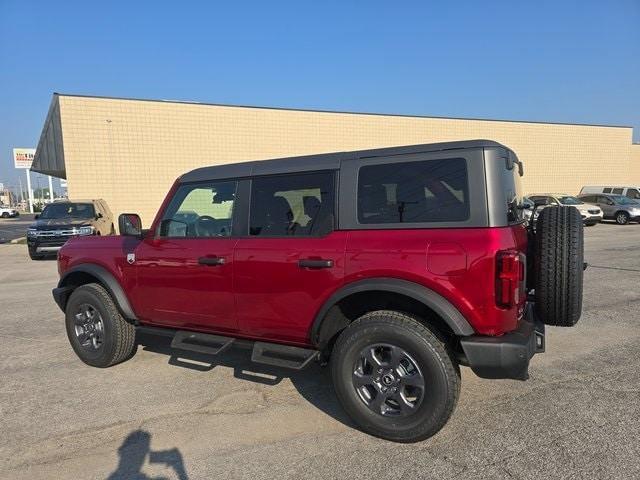 new 2025 Ford Bronco car, priced at $42,732