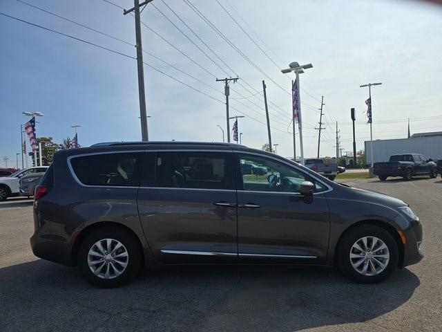 used 2018 Chrysler Pacifica car, priced at $16,850